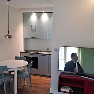 3-osobowy Z Miejscem Parkingowym W świetnej Lokalizacji Apartament